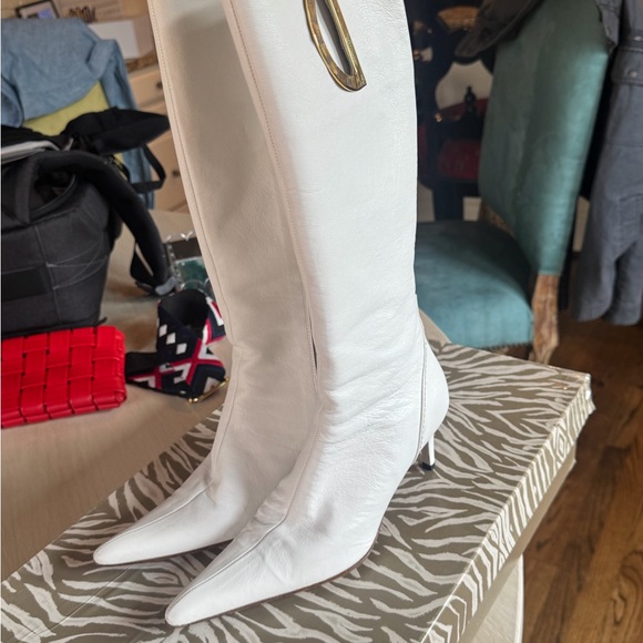 Vero Cuoio White Heeled Boots - Picture 4 of 16